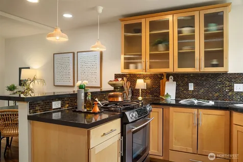 3425 Meridian Avenue N Seattle WA 98103