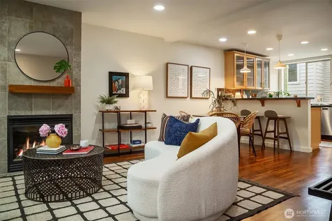 3425 Meridian Avenue N Seattle WA 98103