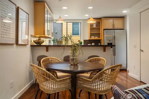 3425 Meridian Avenue N Seattle WA 98103