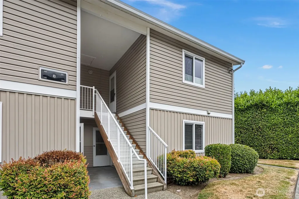12510 NE 130th Way Kirkland WA 98034
