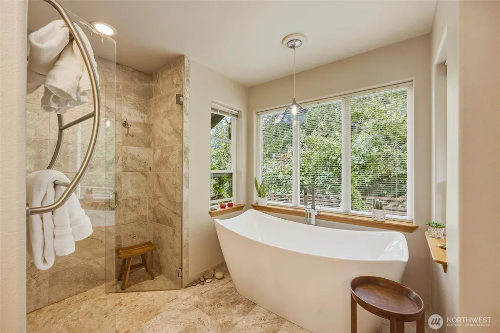 3845 Woodside Way Bellingham WA 98226