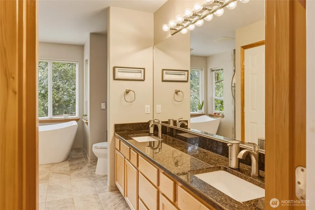 3845 Woodside Way Bellingham WA 98226
