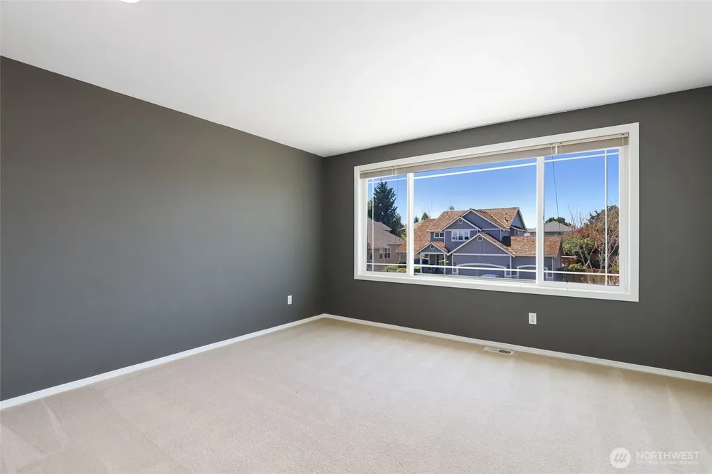 3901 Broadmoor Drive NE Tacoma WA 98422