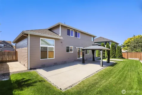 3901 Broadmoor Drive NE Tacoma WA 98422