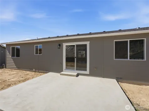 1975 N May Court East Wenatchee WA 98802