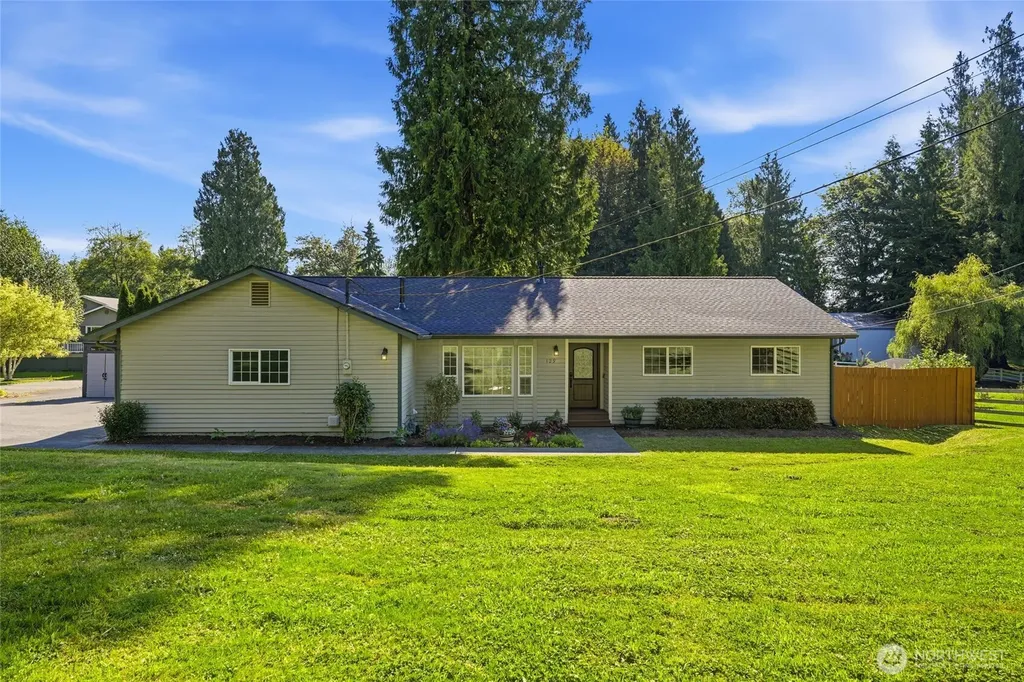 129 103rd Avenue SE Lake Stevens WA 98258