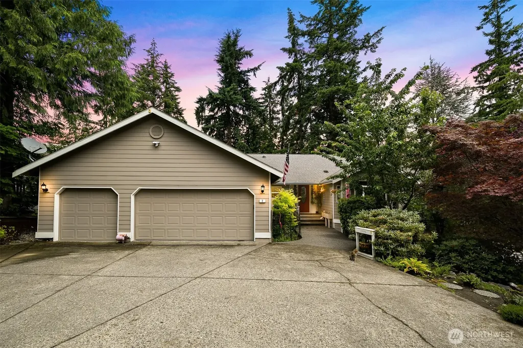 2 Longshore Lane Bellingham WA 98229