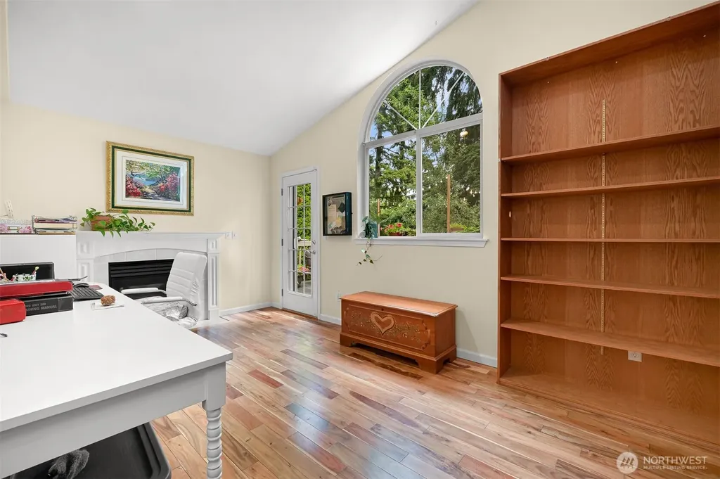 2 Longshore Lane Bellingham WA 98229