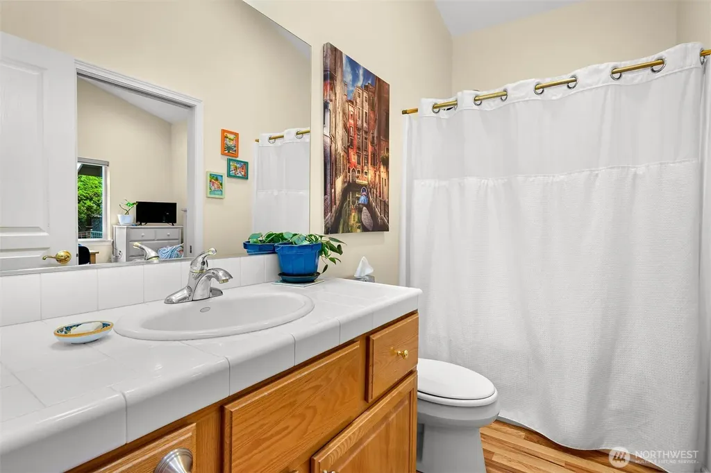 2 Longshore Lane Bellingham WA 98229