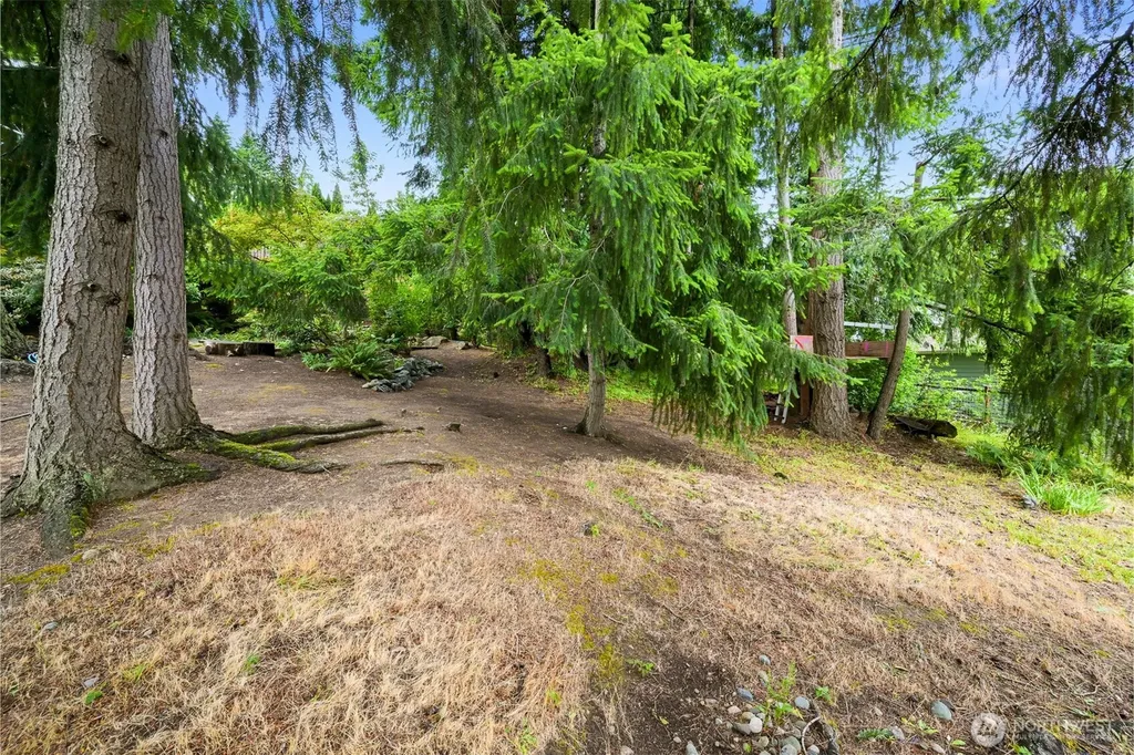 2 Longshore Lane Bellingham WA 98229