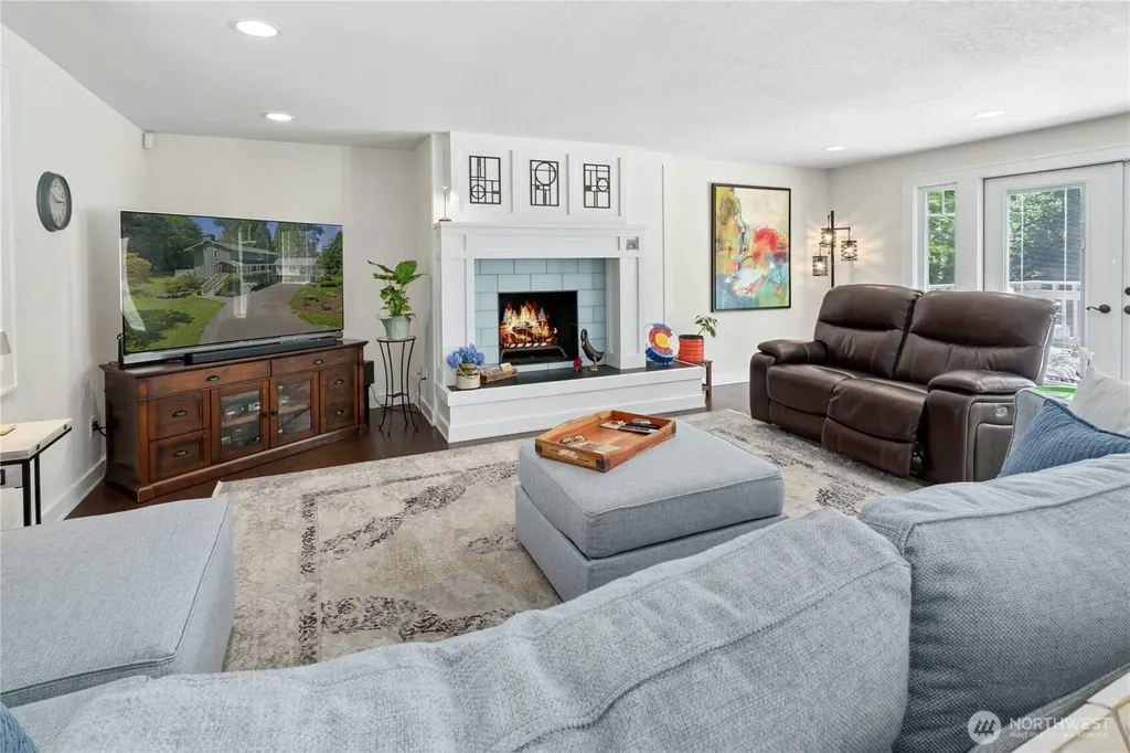 1171 Sycamore Drive SE Issaquah WA 98027