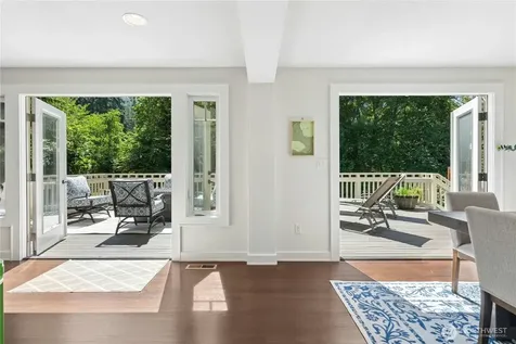 1171 Sycamore Drive SE Issaquah WA 98027