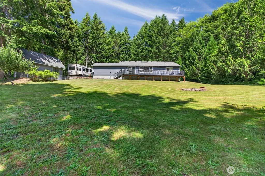937 Germany Creek Longview WA 98632