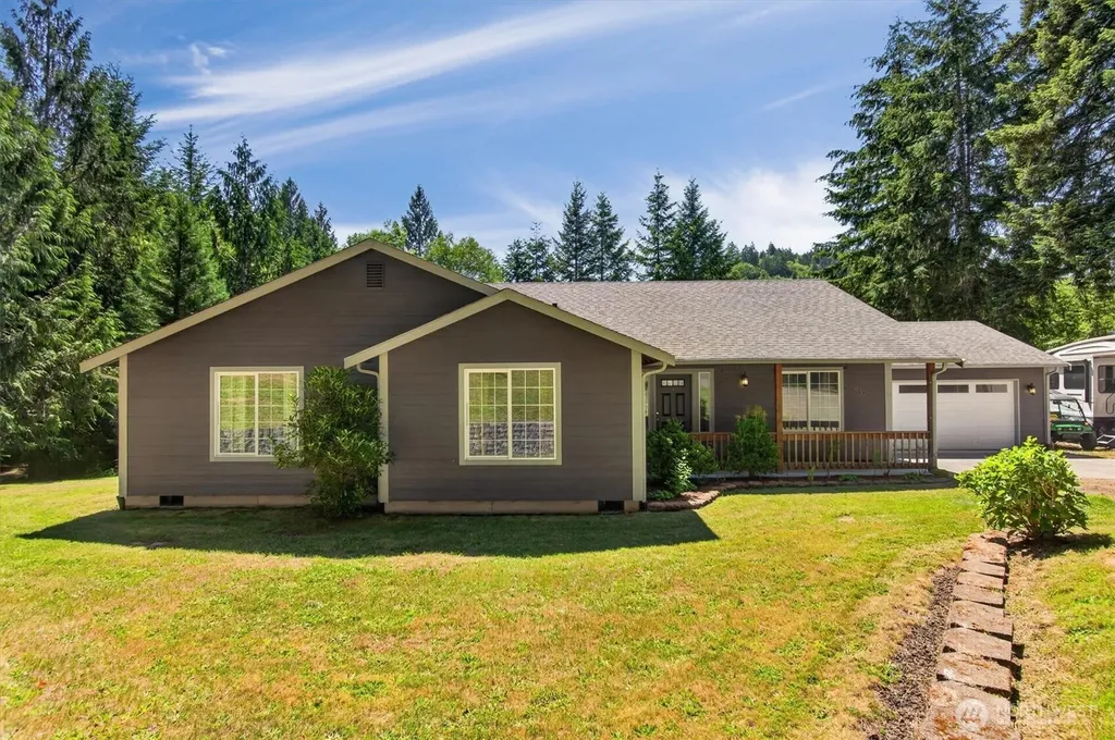 937 Germany Creek Longview WA 98632