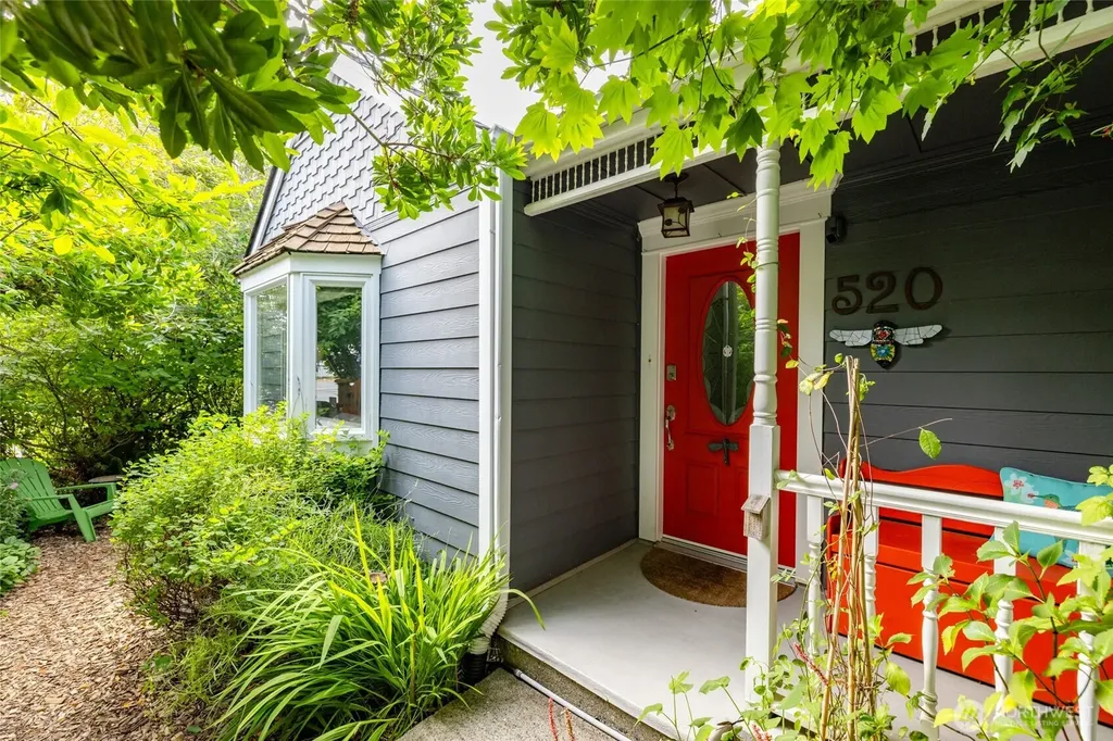 520 4th Street Anacortes WA 98221