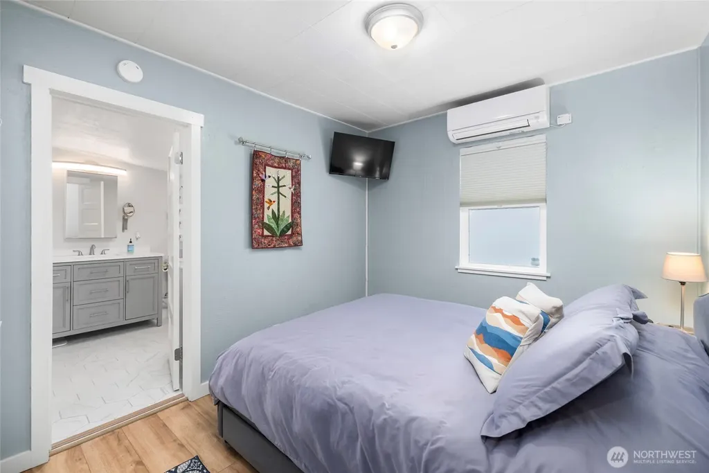 520 4th Street Anacortes WA 98221