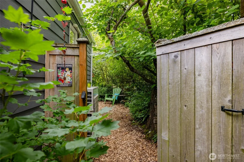 520 4th Street Anacortes WA 98221