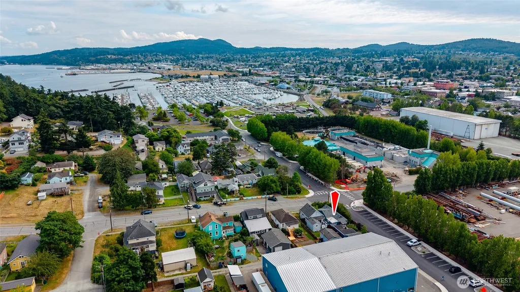 520 4th Street Anacortes WA 98221