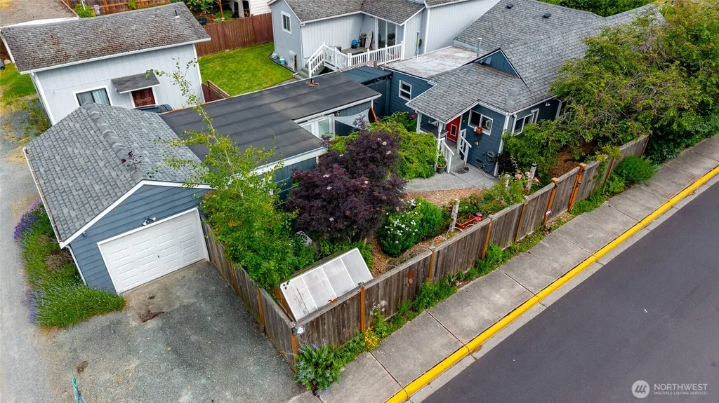 520 4th Street Anacortes WA 98221