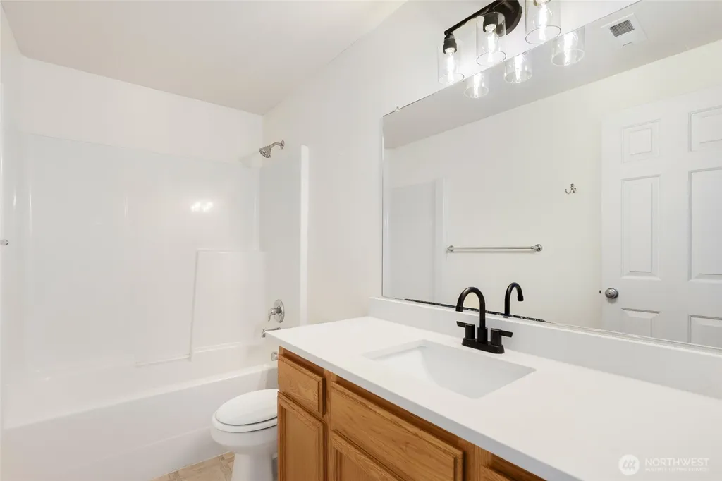 7123 33rd Avenue NE Olympia WA 98516