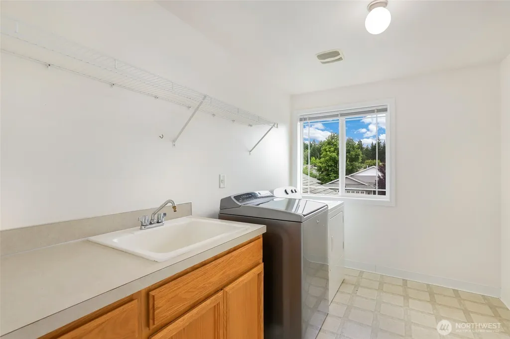 7123 33rd Avenue NE Olympia WA 98516