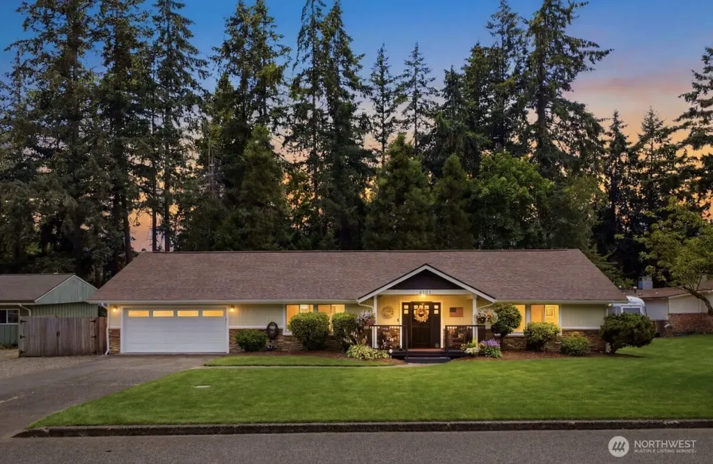 6106 Hillcrest Drive SW Lakewood WA 98499