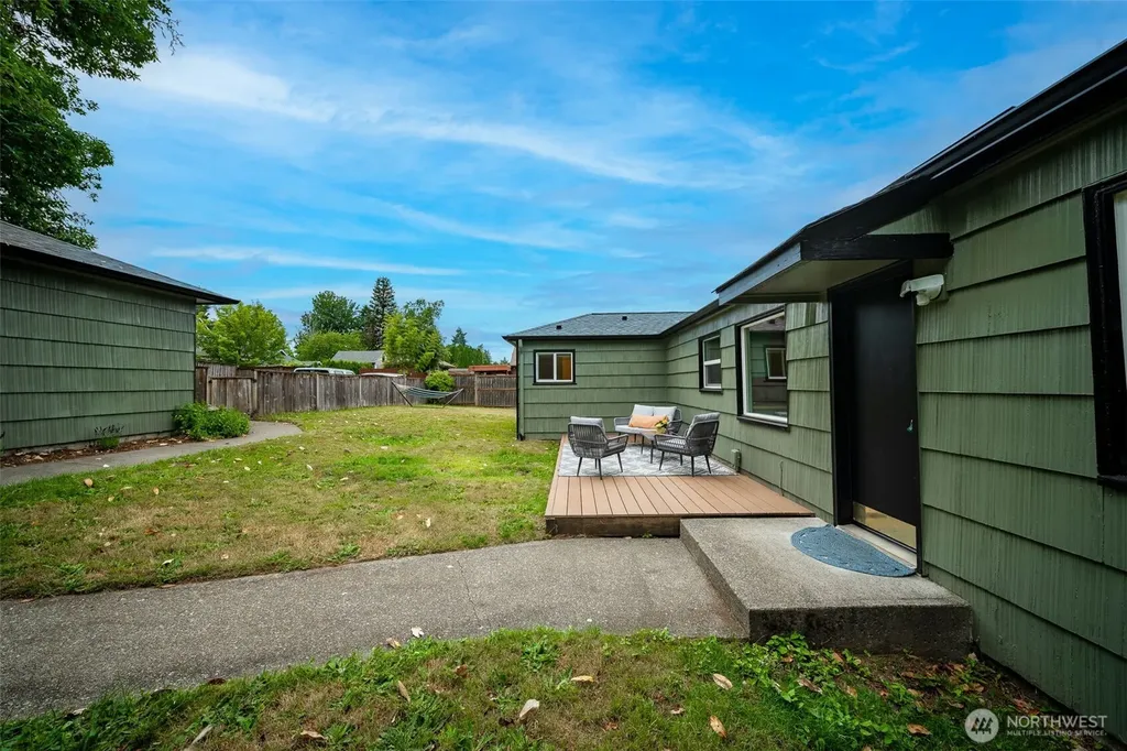 823 Bethel Street NE Olympia WA 98506
