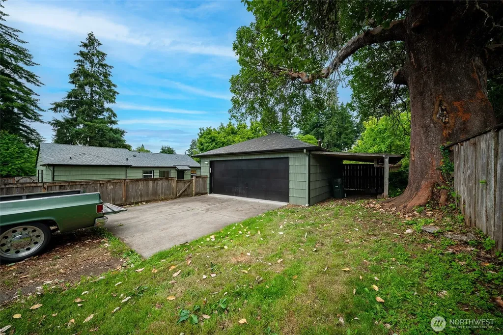 823 Bethel Street NE Olympia WA 98506