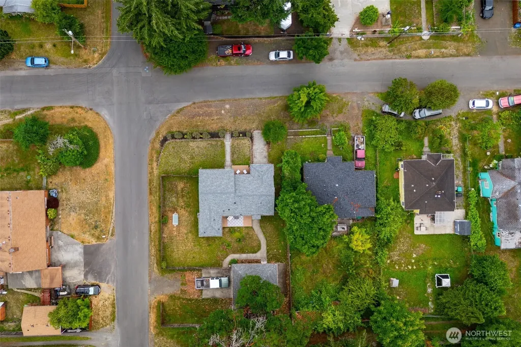 823 Bethel Street NE Olympia WA 98506