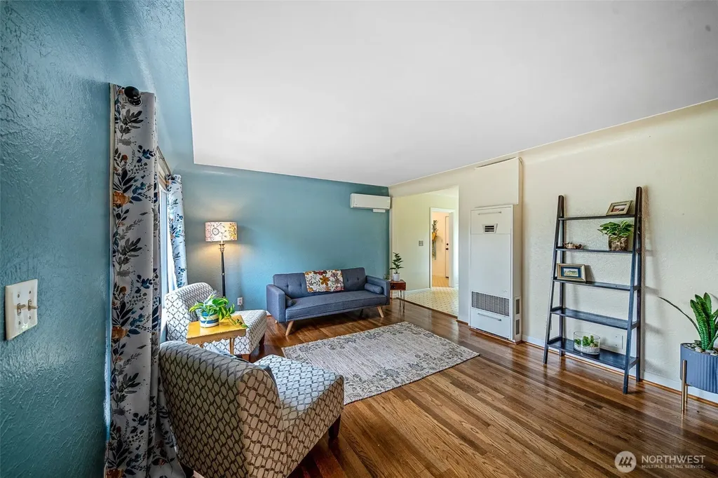 823 Bethel Street NE Olympia WA 98506