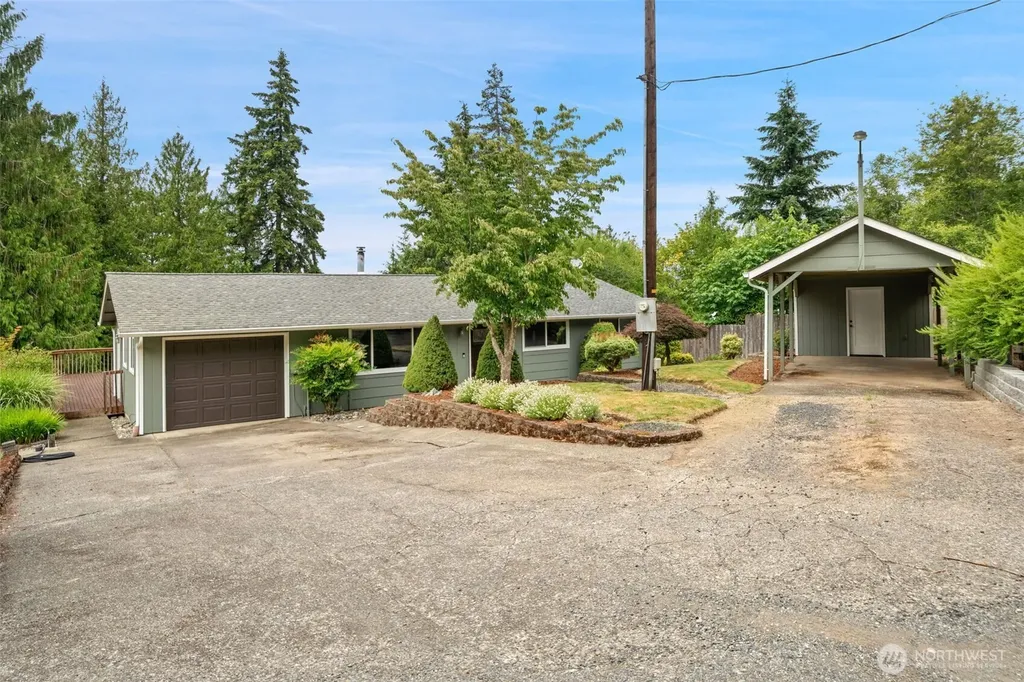 1190 E Daniels Road Shelton WA 98584