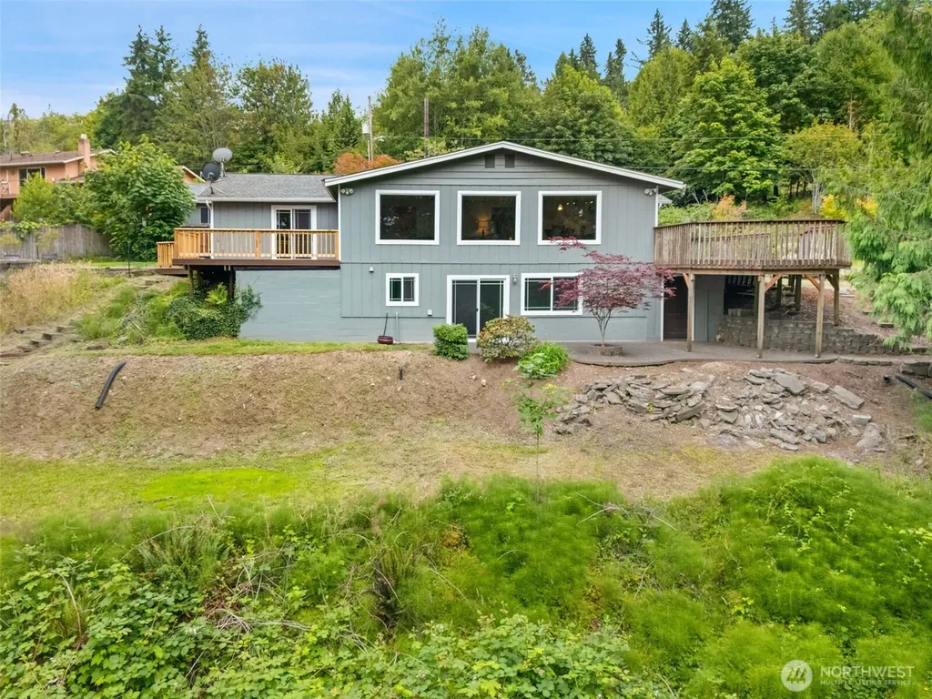 1190 E Daniels Road Shelton WA 98584