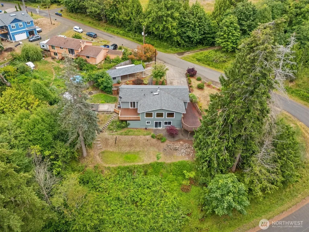 1190 E Daniels Road Shelton WA 98584