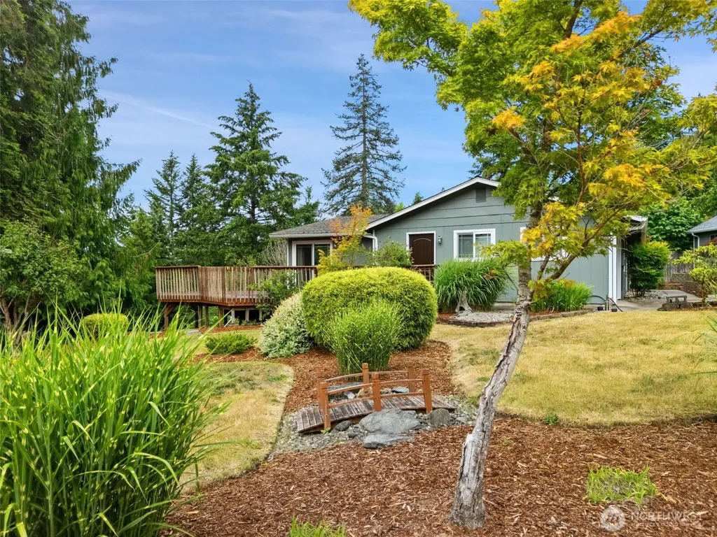 1190 E Daniels Road Shelton WA 98584