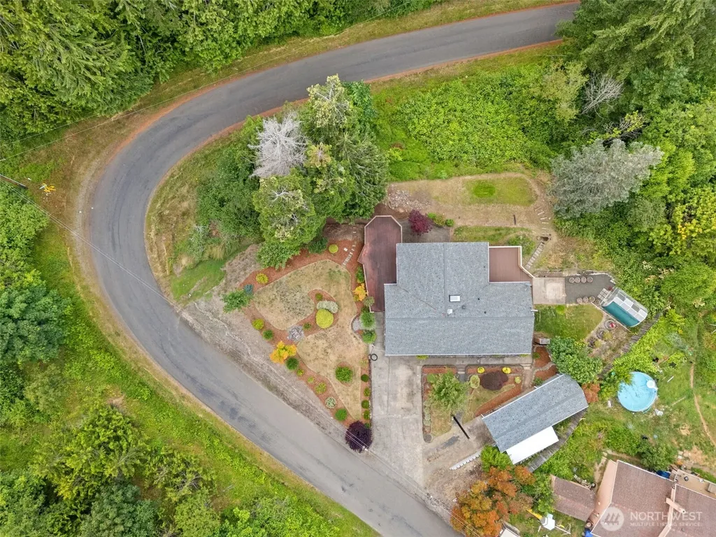 1190 E Daniels Road Shelton WA 98584