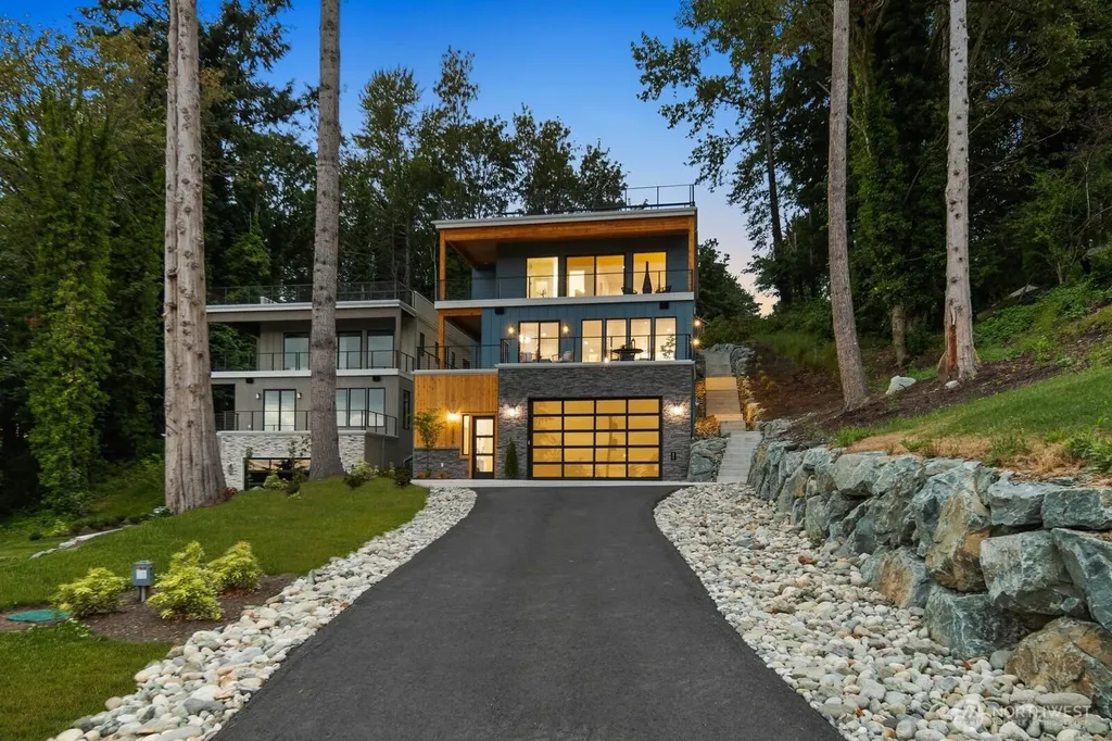 10719 Lake View Drive Lake Stevens WA 98258
