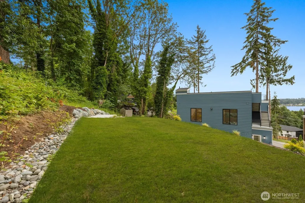 10719 Lake View Drive Lake Stevens WA 98258