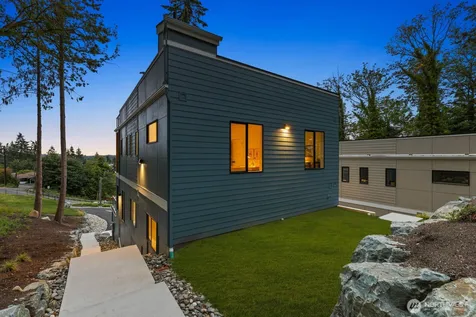 10719 Lake View Drive Lake Stevens WA 98258