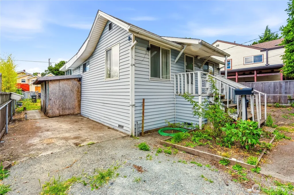 5307 16th Avenue S Seattle WA 98108