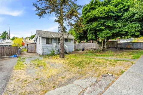 5307 16th Avenue S Seattle WA 98108