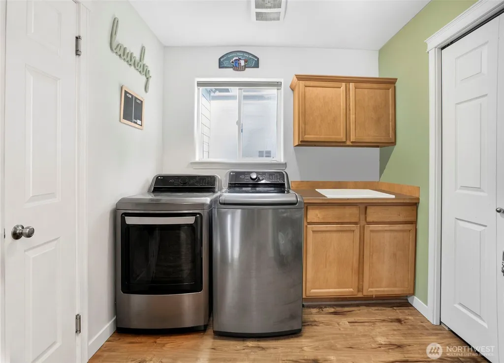 4381 Harborview Drive Blaine WA 98230