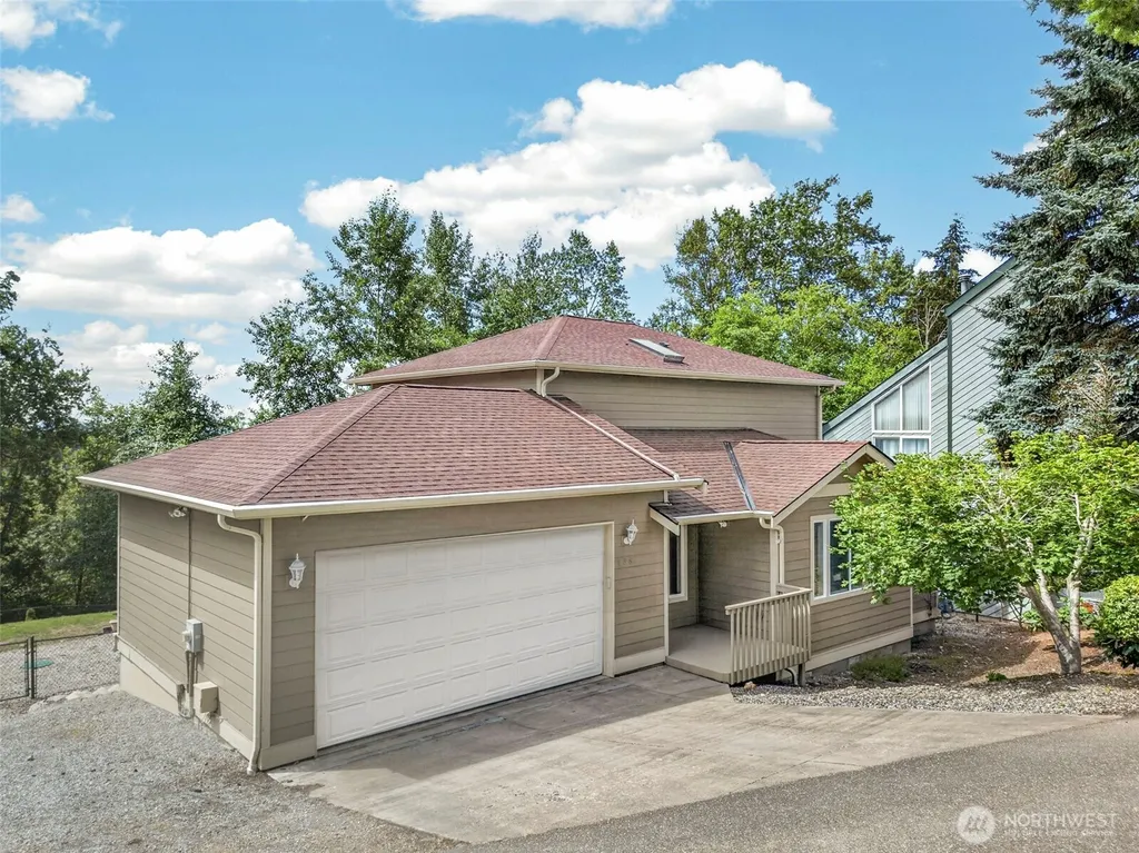 4381 Harborview Drive Blaine WA 98230