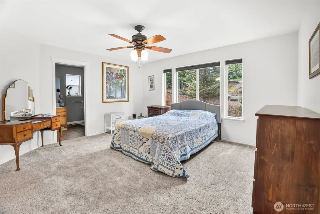 4381 Harborview Drive Blaine WA 98230