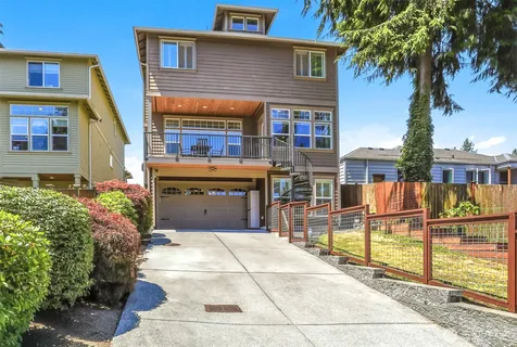 8018 31st Avenue NW Seattle WA 98117