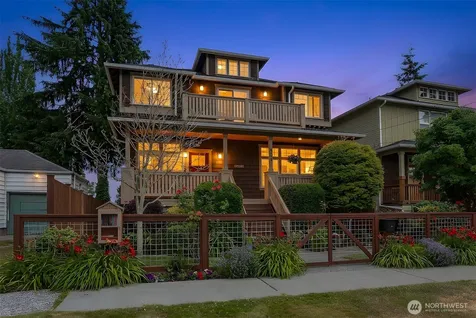 8018 31st Avenue NW Seattle WA 98117