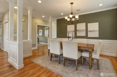 8018 31st Avenue NW Seattle WA 98117
