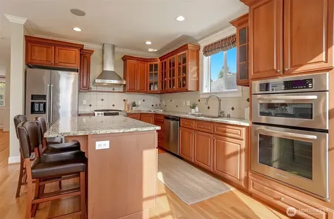 8018 31st Avenue NW Seattle WA 98117