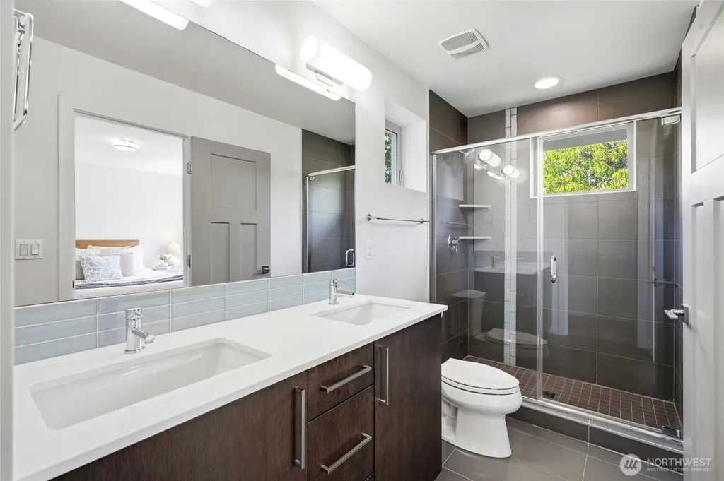 5179 42nd Avenue S Seattle WA 98118