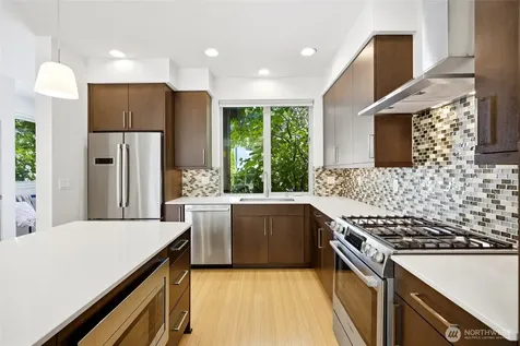 5179 42nd Avenue S Seattle WA 98118