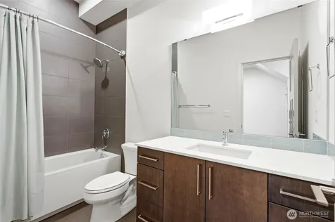 5179 42nd Avenue S Seattle WA 98118